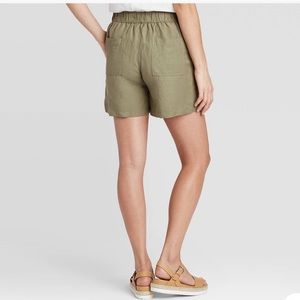 Green Linen Shorts